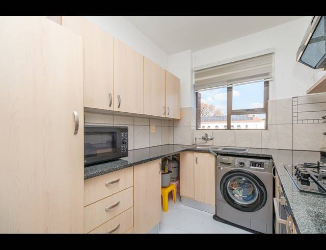 2 BEDROOM APARTMENT FOR SALE IN BLACKHEATH